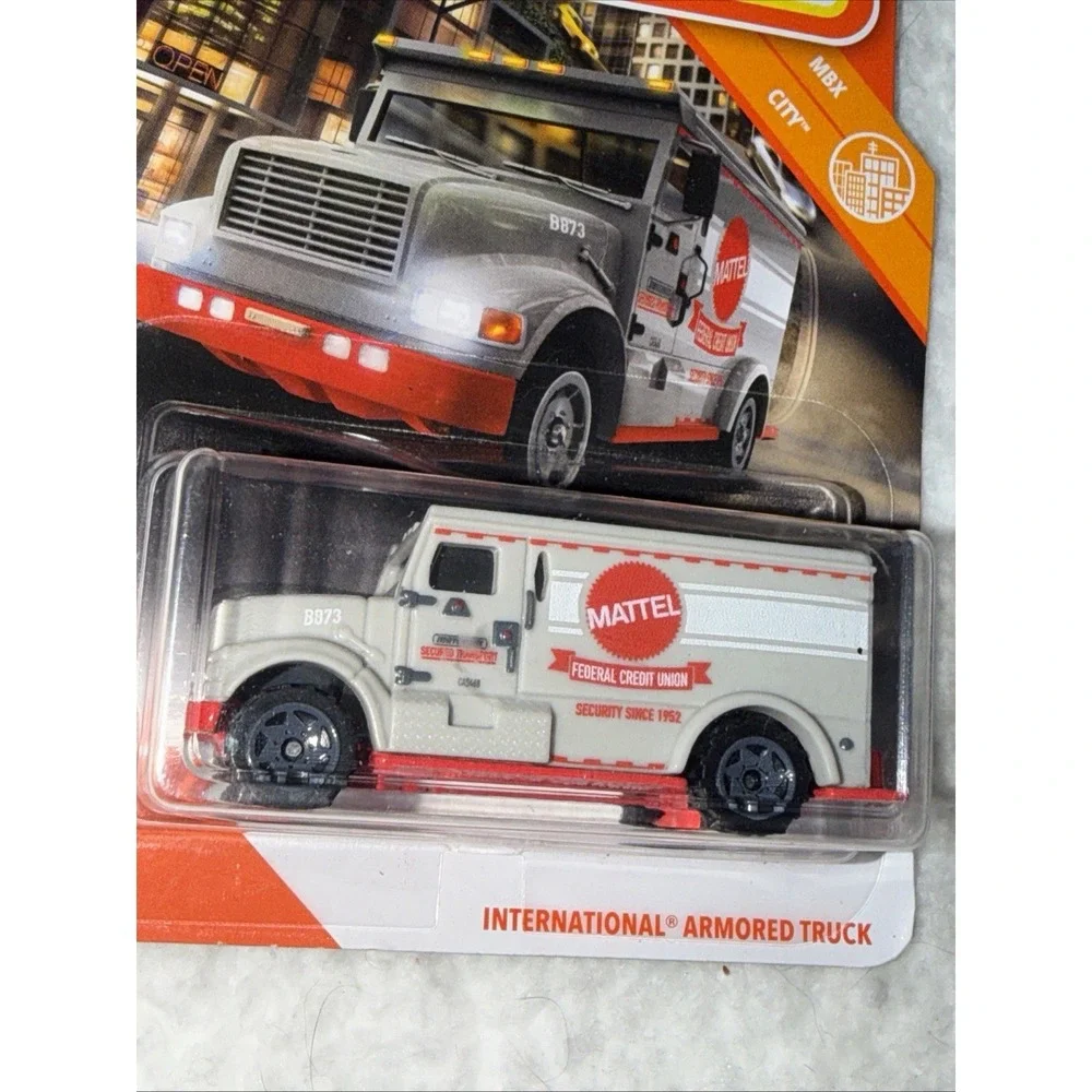 Matchbox International Armored Truck Mattel Federal Credit Union Grey 27/100